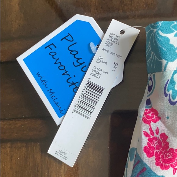 Antonio Melani Nuria printed pencil skirt. Size 10 - Picture 7 of 10